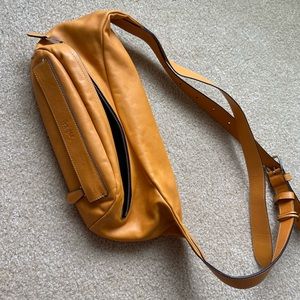 Coach 72219 Fanny pack bag genuine leather $395